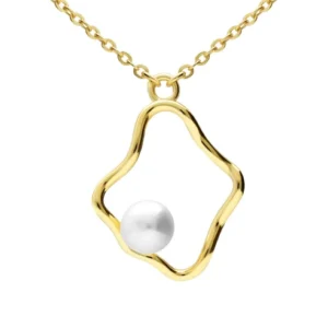Collar corto diseño en hilo con perlas cultivadas en plata de ley con baño de oro 18k